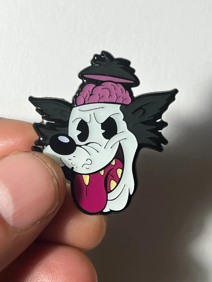 Cartoon Creepies Big Bad Wolf Head 1.5" Hard Enamel pin Cuphead Betty Boop Style - Image 2 of 4