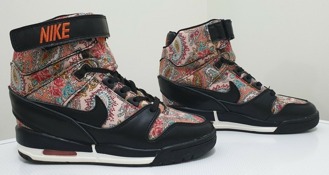 nike air rift liberty
