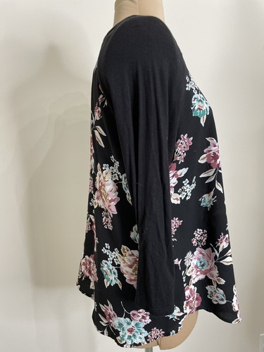Le Lis Black Floral Top 3/4 Raglan Sleeve Womens Blouse Size S Pullover Shirt - Picture 4 of 9
