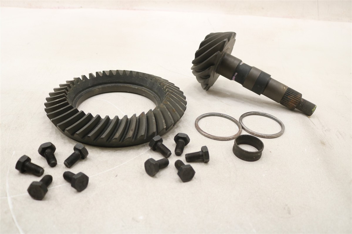 NEW OEM GM 8.5 8.6 Axle Ring & Pinion Gear Kit 3.08 Ratio NEW OEM GM 8.5 8.6 Axle Ring & Pinion Gear Kit 3.08 Ratio