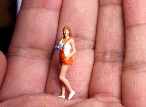 1/64 figure people NPC Passersby jogging fit 1:64 car street in STOCK FREE ship - Picture 2 of 4