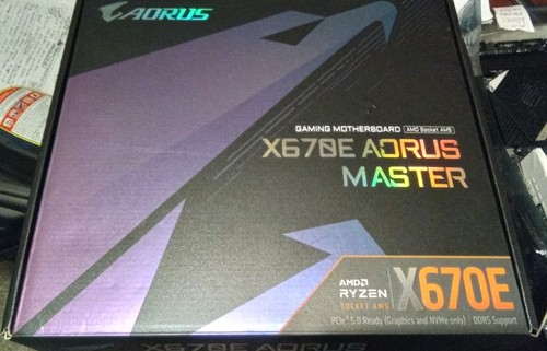 Gigabyte X670E AORUS MASTER GAMING MOTHERBOAD W/AMD SOCKET AM5- DDR5-NEW - Picture 1 of 14