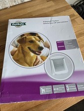 Petsafe Staywell Original 2-Way Pet Flap Door Size Medium White, BNIB, Opened.