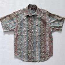 Vintage Guess by Georges Marciano Mens Paisley Stripe Button Up Shirt S 66330P76