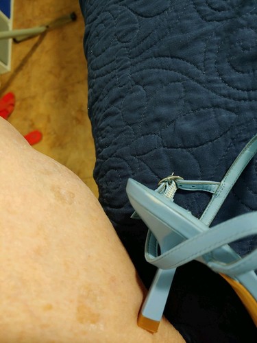 Light Blue Strappy Sandal With Kitten Heels By Nine West Size 7 And 1/2 Leather - Picture 9 of 9