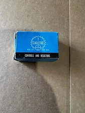 Potentiometer - Linear Taper, Clarostat 392JA - 1/8" shaft -  w/Knob