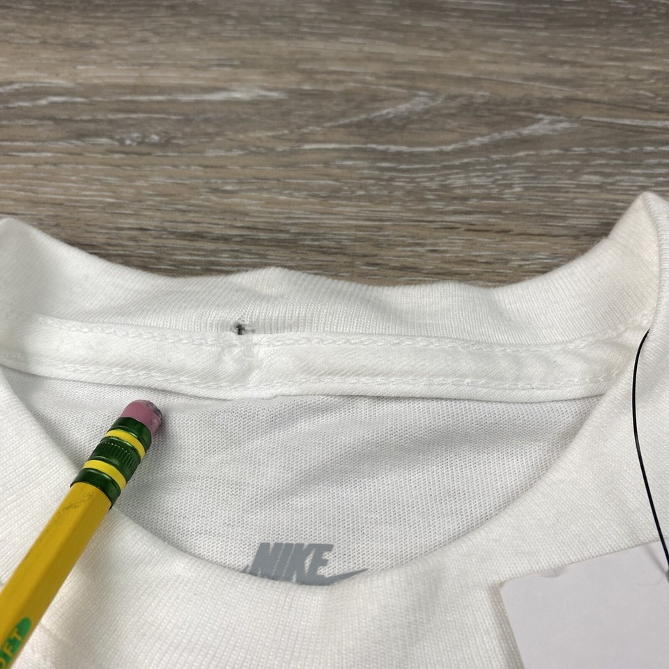 THE NIKE TEE Youth's Size S Short Sleeve Athletic TSHIRT Wizzard Read