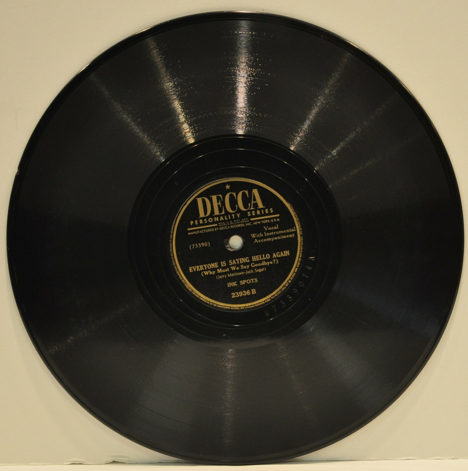 INK SPOTS "The Gypsy / Everyone Is Saying Hello Again" 78 RPM Decca