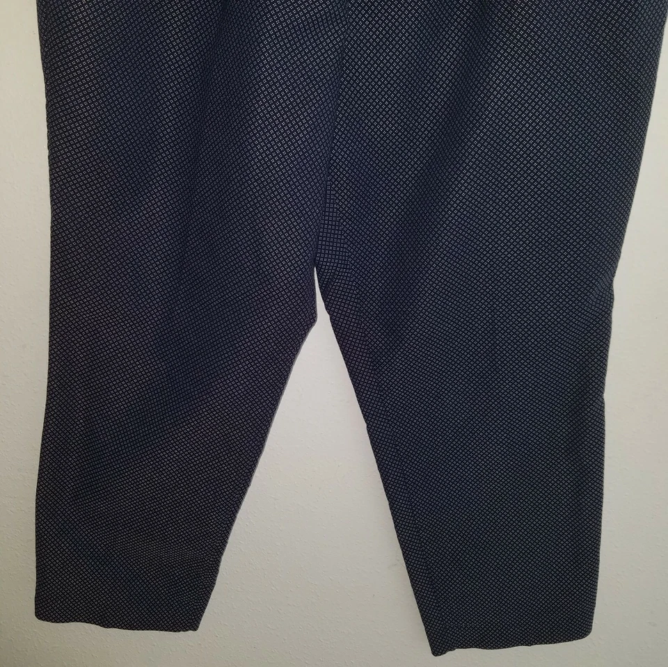 Old Navy Maternity Harper Capri Pants Navy Blue White Size 18 Regular Full Panel - Image 3 of 4