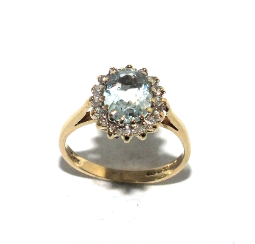 This is a pretty 9ct yellow gold ring set with an aquamarine+diamonds, UK size I - 第 1/8 張圖片