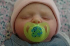 Magnetic Pacifier For Reborn Dolls #B6