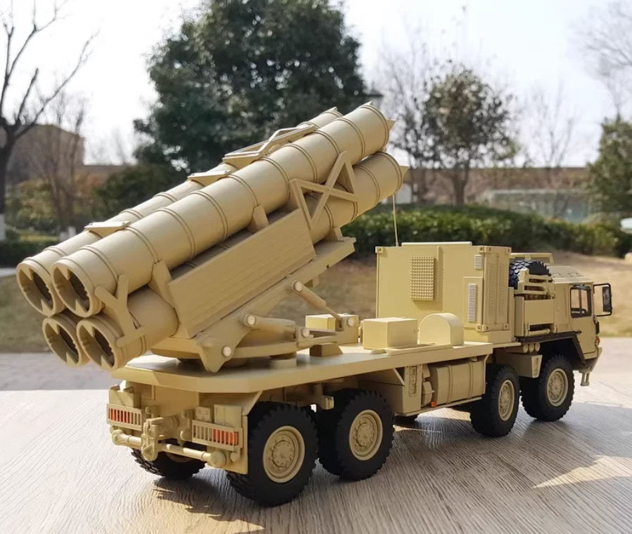 1:32 32CM MAN MILITARY TRUCKS 8X8 Rocket Launcher Truck Diecast Armor Model - Image 4 of 4
