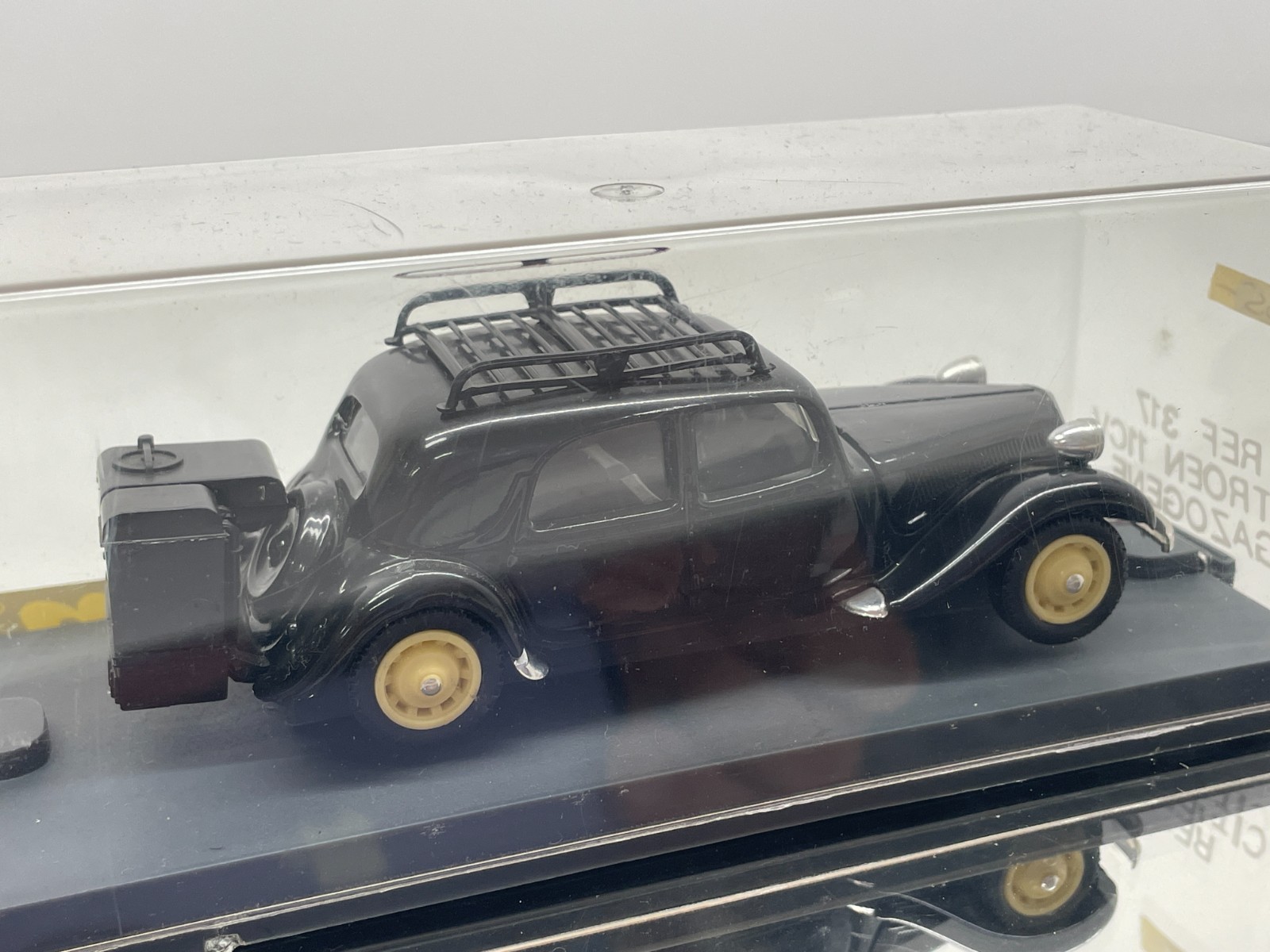 Picture 5 of 6