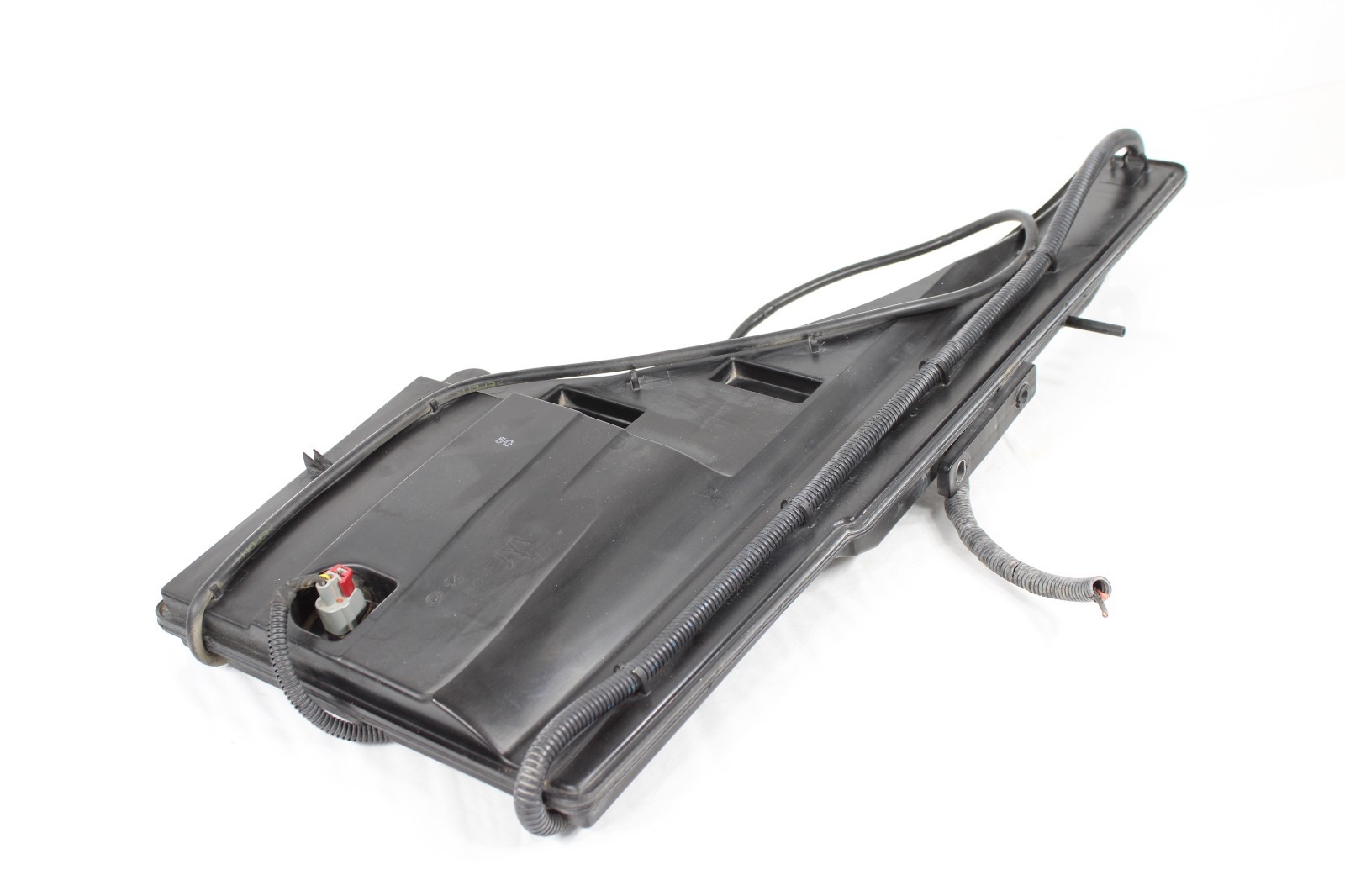 MASERATI GHIBLI WINDSHIELD WASHER RESERVOIR TANK BOTTLE W/ PUMP OEM 2014 - 2024