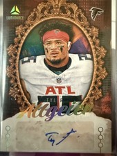 2025 Panini Luminance Football Tyler Allgeier Portrait Signatures Auto 45/50 
