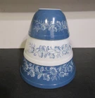 Vtg Pyrex Colonial Mist Nesting Bowls Blue & White Daisy 401/402/403