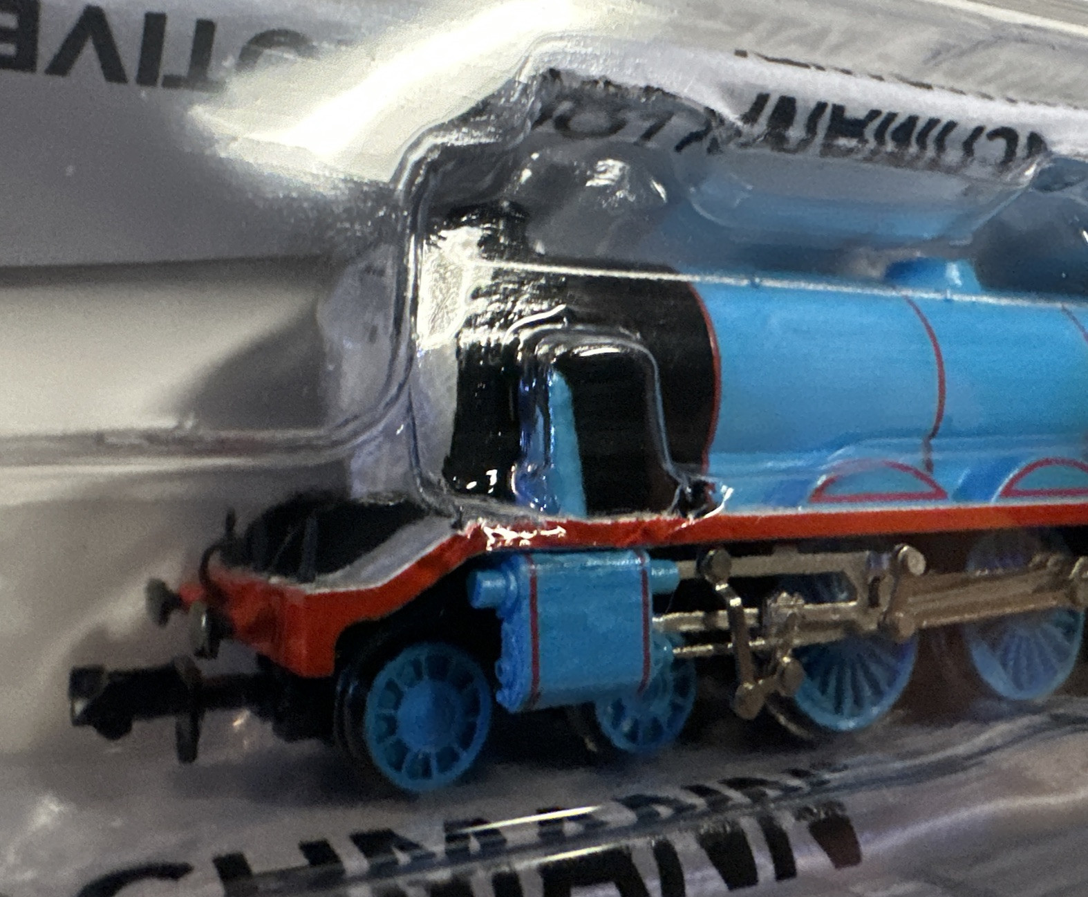 Bachmann N Scale Thomas & Friends Gordon Engine & Tender #58796