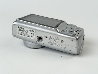 Canon PowerShot A470 Blue 7.1MP Digital Camera 3.4x Optical Zoom