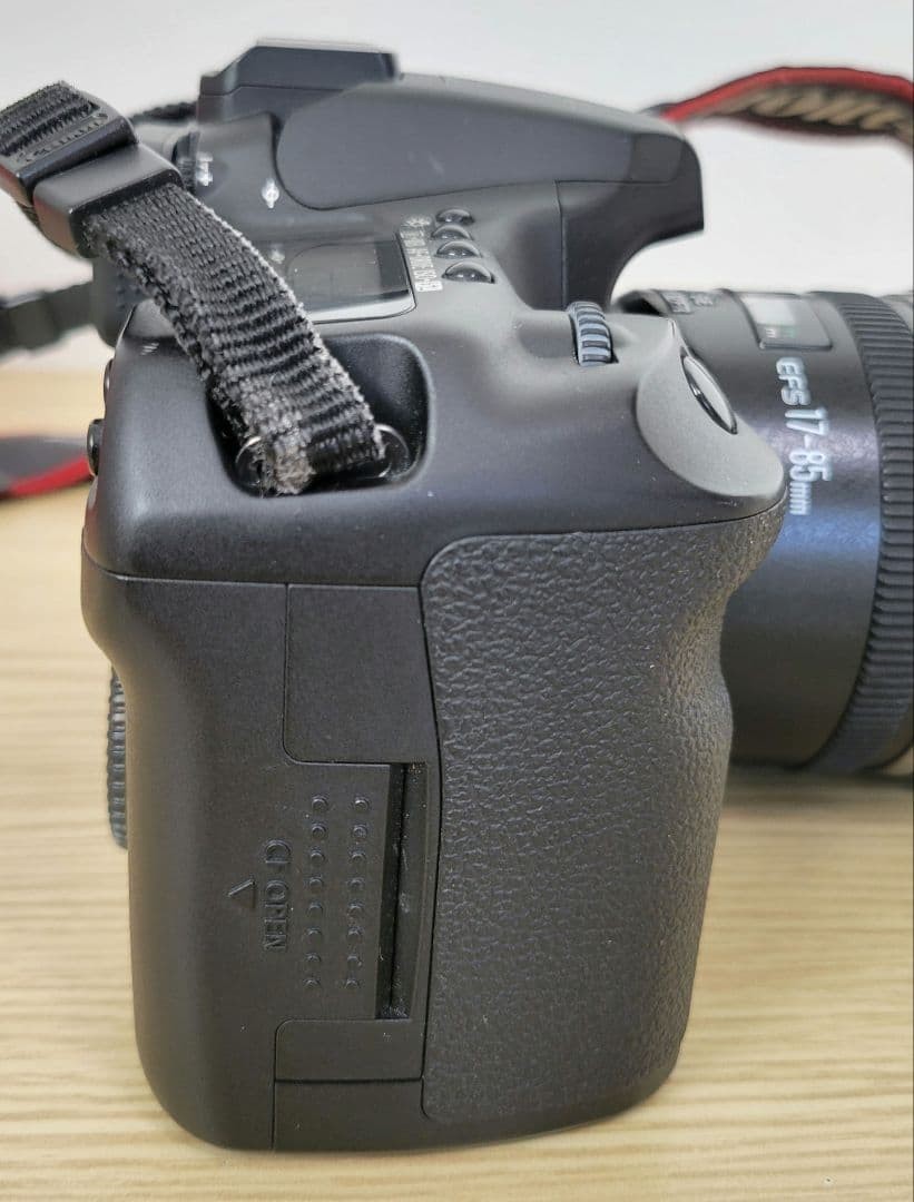Canon EOS 40D Canon EFS17-55mm セット Canon EOS 40D DSLR Camera Kit with EF-S 17-85mm IS Lens and