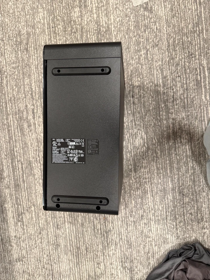 Escritorio para juegos Alienware Aurora R16 Foto 4 de 4