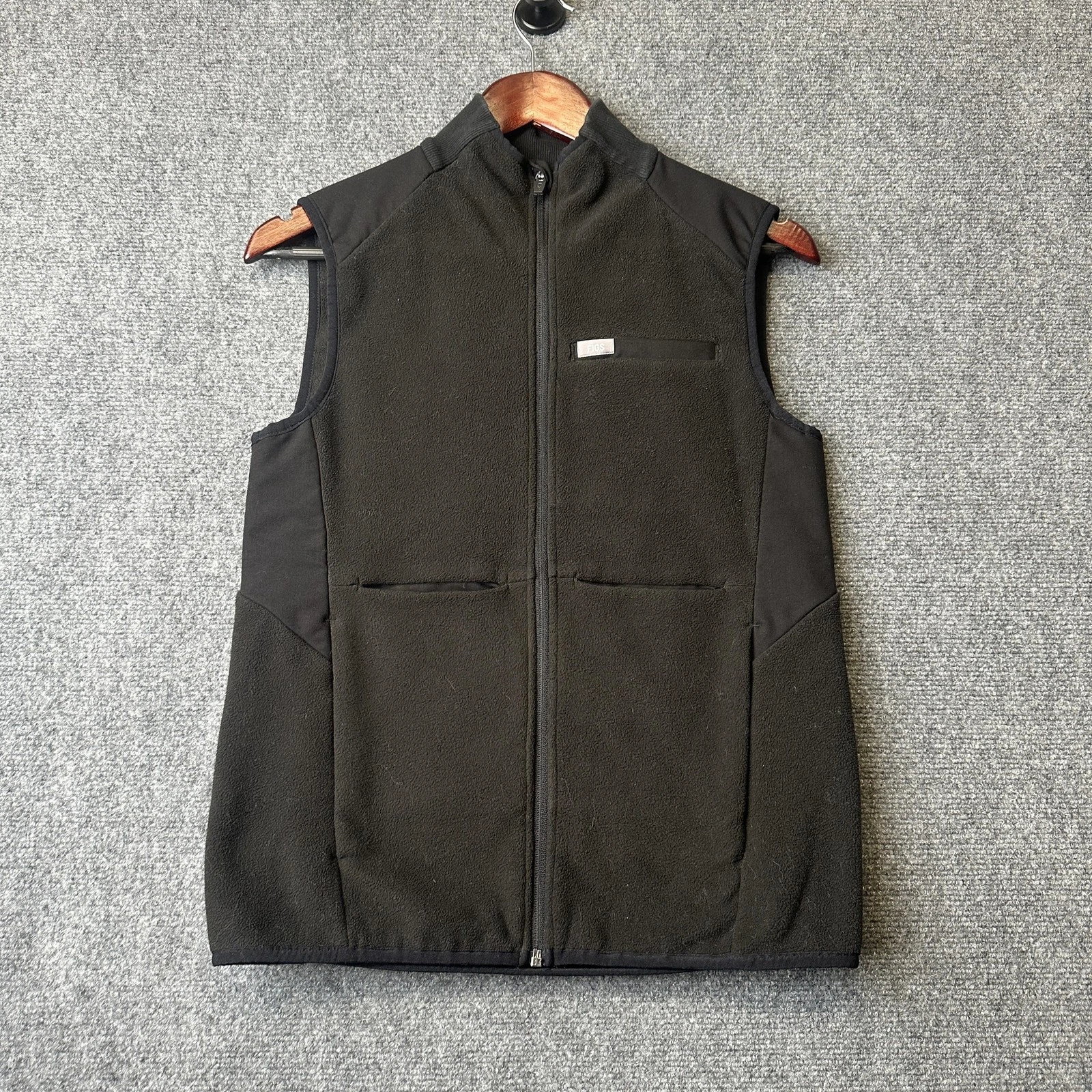 FIGS Vest Womens XS Black Fleece Insulated Full Zip Pockets Workwear Primaloft