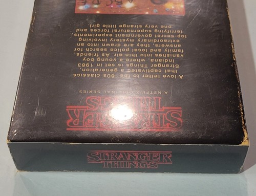 STRANGER THINGS Blu-Ray+DVD Season 1 Collector’s Edition TARGET VHS Box - NEW - Picture 5 of 5