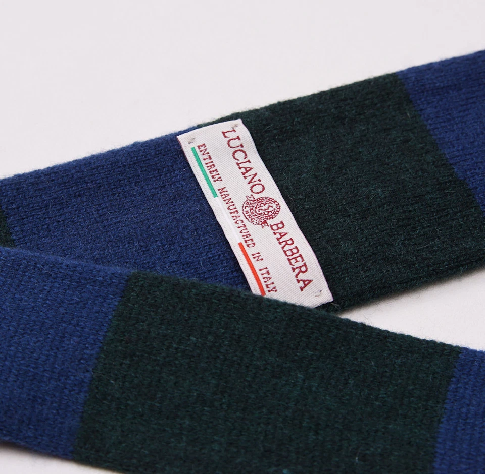 Corbata tejida 100 % cachemir a rayas verde oscuro-azul Luciano Barbera nueva con etiquetas $235 Foto 3 de 4