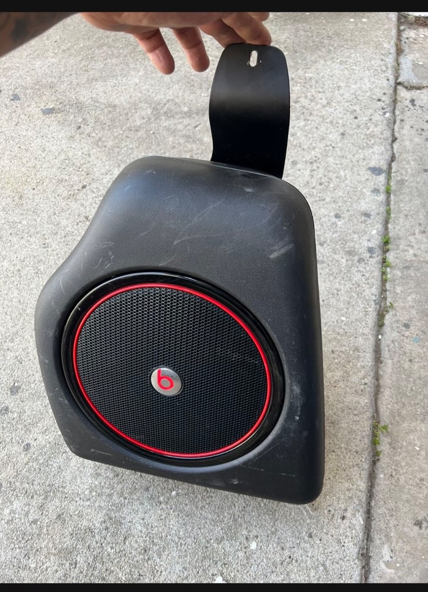 スピーカー・ウーファー beats by dr.dre. Dr.Dre beats 2015-2019 Chrysler 300 s subwoofer black and red | eBay