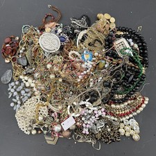 8LB Vtg to Modern Fashion Costume Necklace Jewelry Beaded Tangled Metal Lot 8