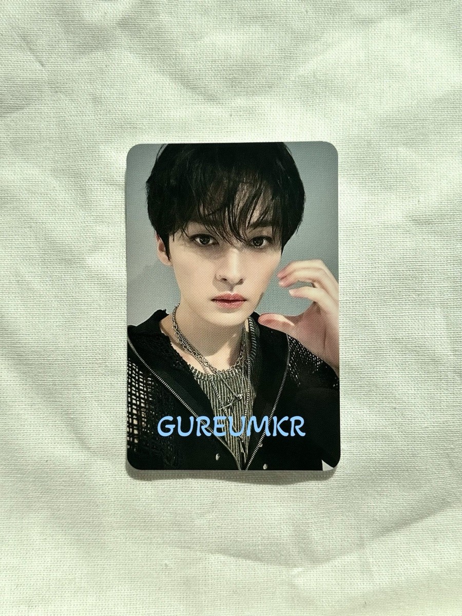 Stray Kids - Straykids リノ 2021  leeknow PHOTO CARD Stray Kids photocard album Cle Miroh Official Photo card