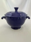 Beautiful Vintage Fiesta  *Cobalt Covered Onion Soup*