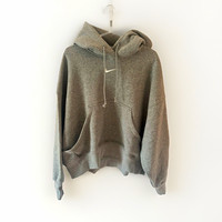 Nike Women’s Grey Fleece Pullover Hoodie Logo Pockets Size S DQ5858-063