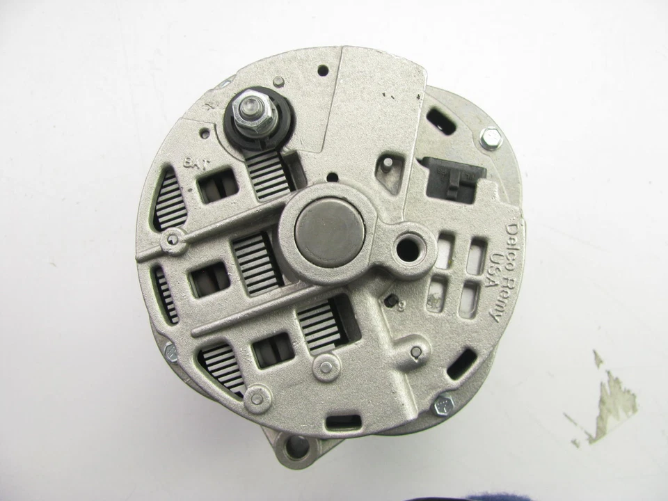 REMAN. Alternador Excel 8035-1 - 1992-1995 Chevrolet P30 GMC P3500 124 AMP Foto 2 de 4