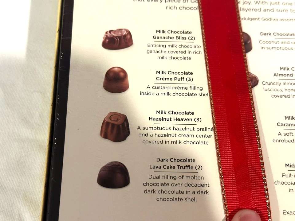 GODIVA SURTIDO CHOCOLATE CREACIONES BELGIA 26 PIEZAS 11,3 OZ 320G Foto 4 de 4