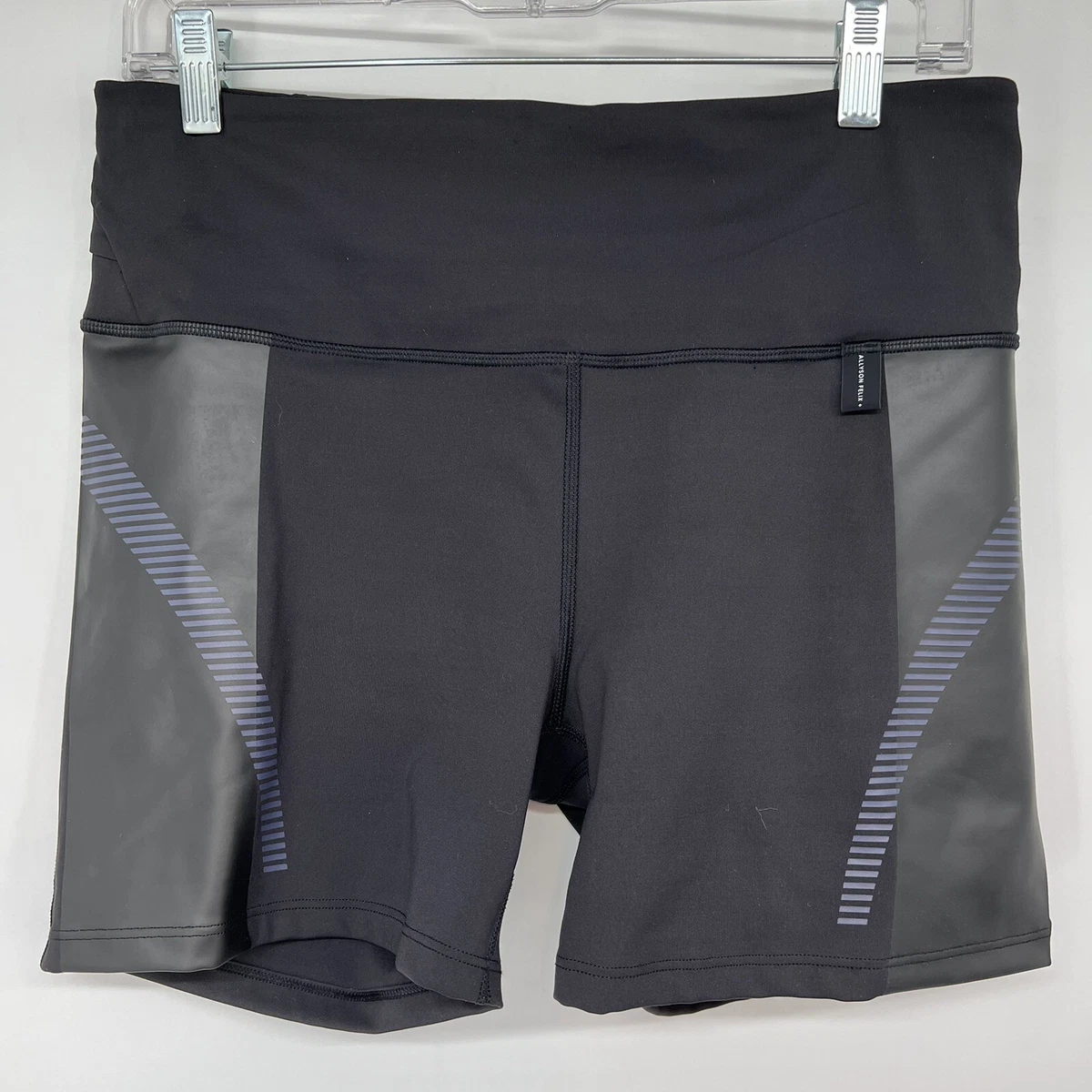 Bike shorts deals athleta
