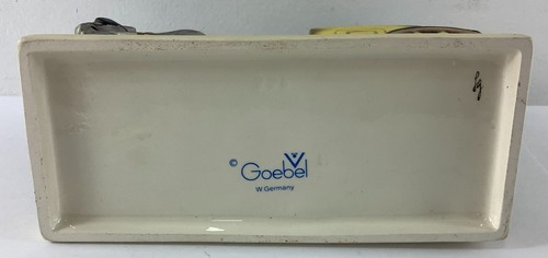 Goebel Hummel The Mail Is Here Ceramic Figurine Horse Drawn Carriage - Picture 7 of 7