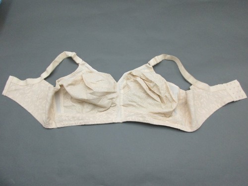 48D Playtex 18 Hour Beige Wireless Unpadded Back Closure Full Coverage Bra 2G - Picture 3 of 7
