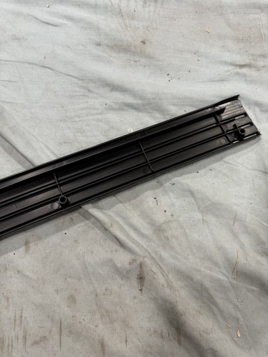1987 1997 NOS Ford F150 F250 F350 Rocker Sill Plate Panel Trim E9TB-1513208-AA - Picture 7 of 8