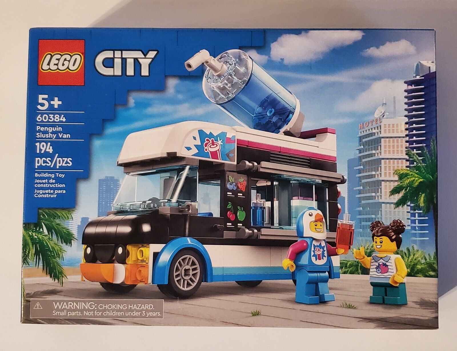 NEW Lego BLUE MOON ICE CREAM w/Gold Cup - Friends Minifig Sundae Kitchen  Food