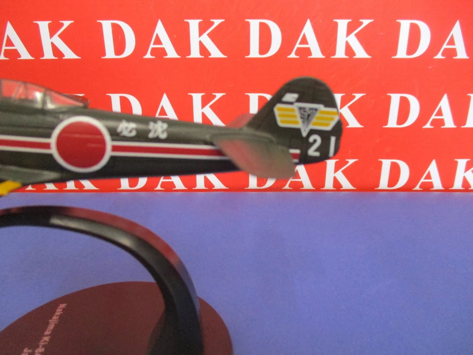 Die cast 1/72 Modellino Aereo Aircraft Nakajima KI-84 Hayate Frank - Japan - Immagine 3 di 4