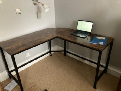 Großer industrieller Schreibtisch rustikaler Ecktisch Vintage PC Gaming Büro L-Form Einheit