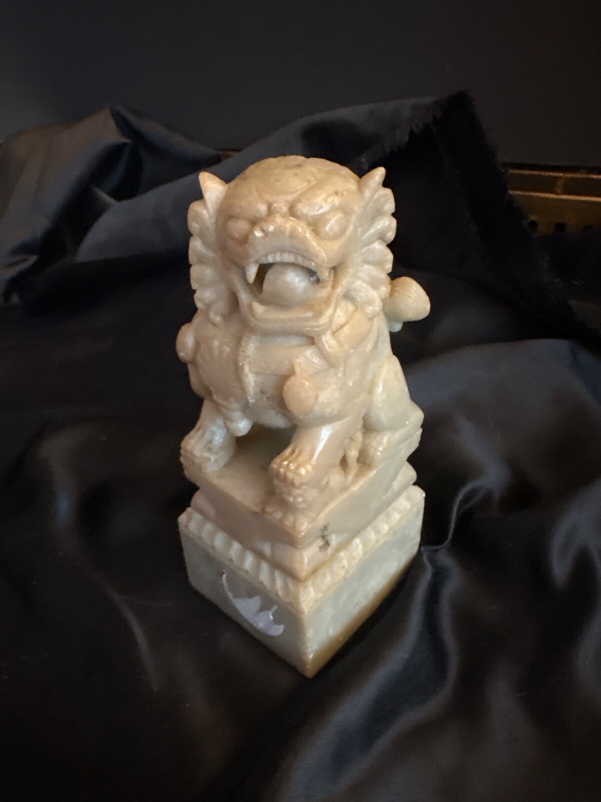 Picture 1 of 4