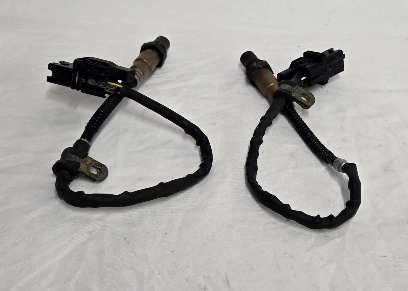 2005 Maserati Quattroporte M139 Front O2 Oxygen Sensor Set Assembly OEM