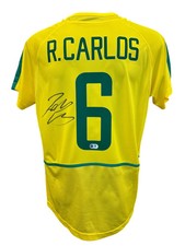 ROBERTO CARLOS SIGNED 2002 BRAZIL WORLD CUP HOME SHIRT (ACG CERT AG17238)