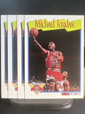 (4X) 1991-92 NBA HOOPS #317 MICHAEL JORDAN MILESTONES CHICAGO BULLS