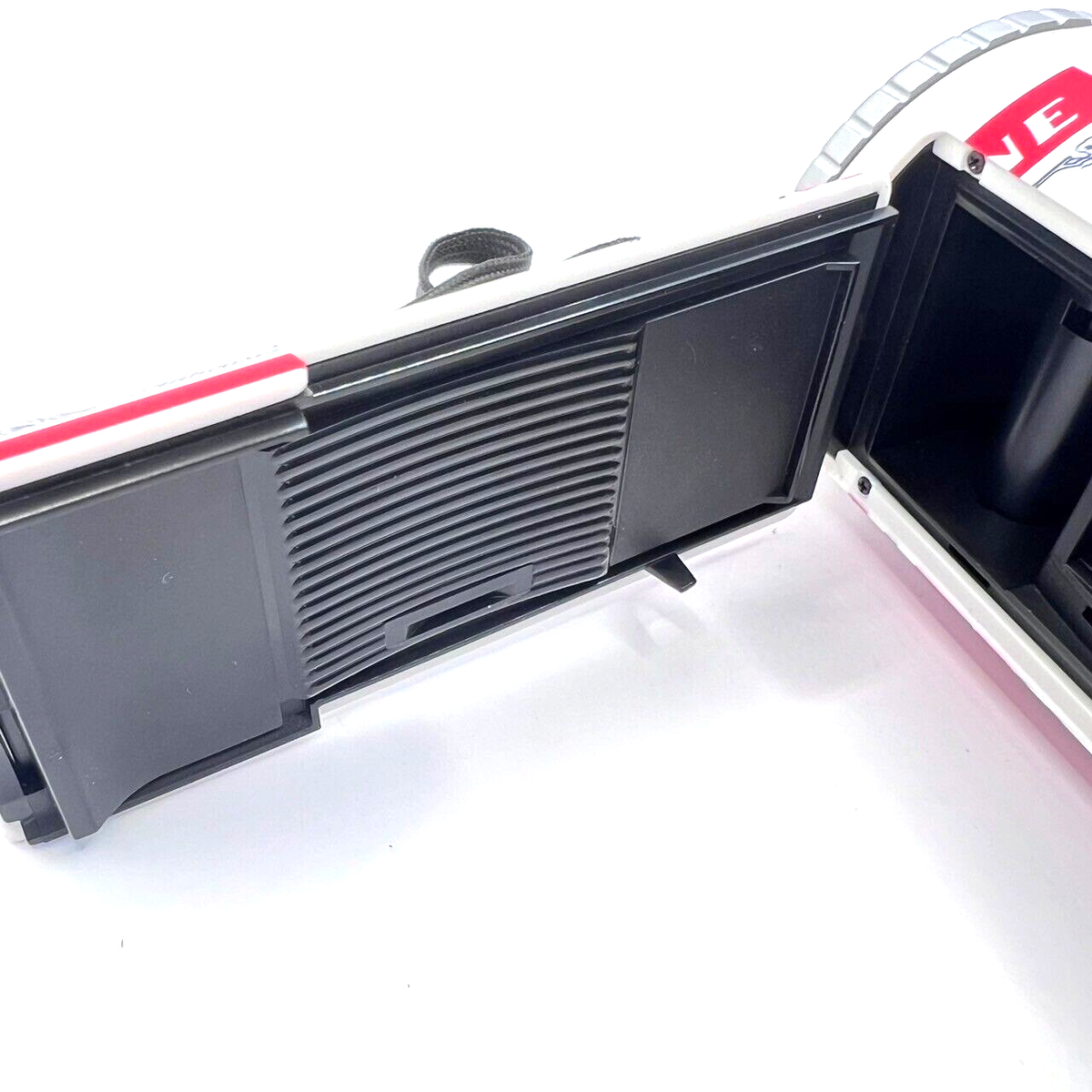 バドワイザー　フィルムカメラ Budweiser Beer Can Vintage Film Camera With Box Rare