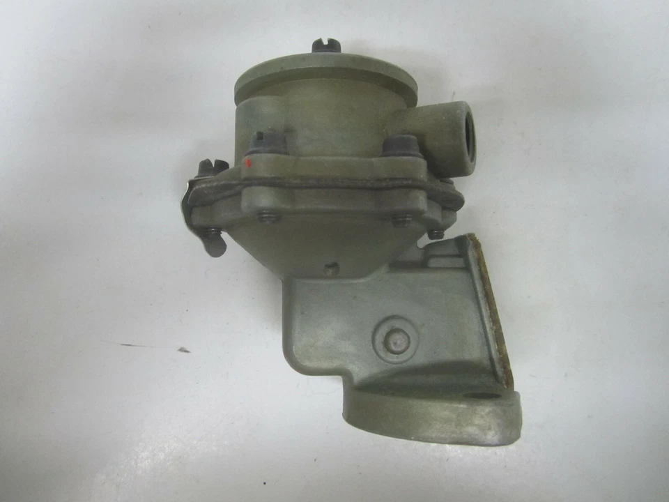 Восстановленный топливный насос транспортер 60-65 Volkswagen Beetle Karmann Ghia 1070 - Изображение 2 из 4