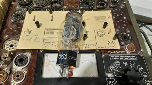G2004 / RGN2004 VALVO TUBE NOS n1027