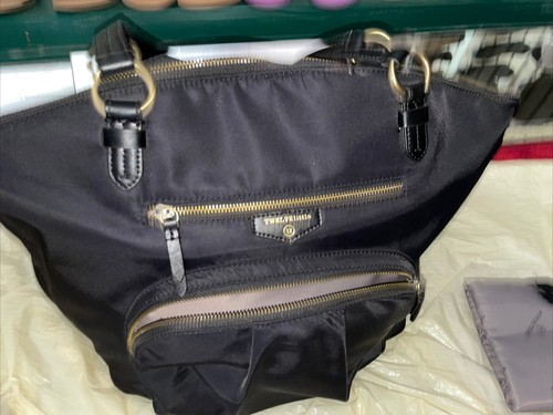 TWELVELittle Allure Dome Water Resistant Chemical Free Tote Diaper Bag,BLACK - Picture 2 of 10