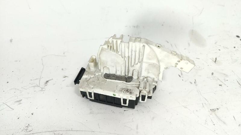 Serratura Anteriore DX Mercedes Classe B W246 2012-2014 A1667200435
